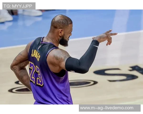 勇士等四支球队传闻欲交易詹姆斯经纪公司回应称不属实