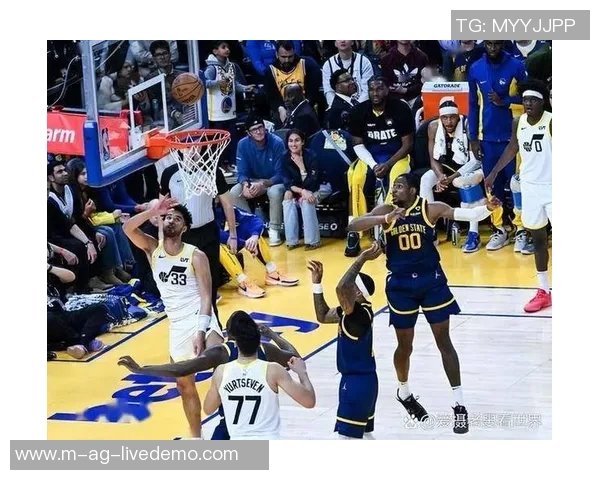 掘金与国王激战正酣球迷期待精彩对决与绝妙表现